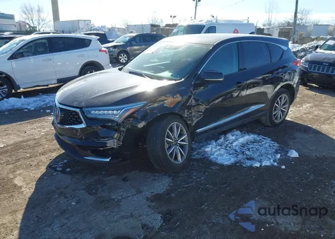 2021 Acura Rdx Technology Package z USA, uszkodzony, nr VIN 5J8TC2H52ML023494